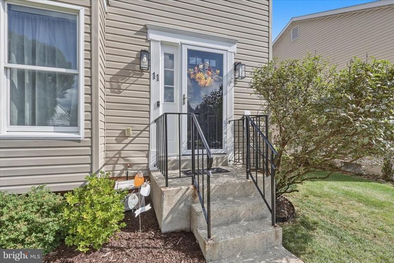 11 Windward Ct, Thurmont, MD 21788