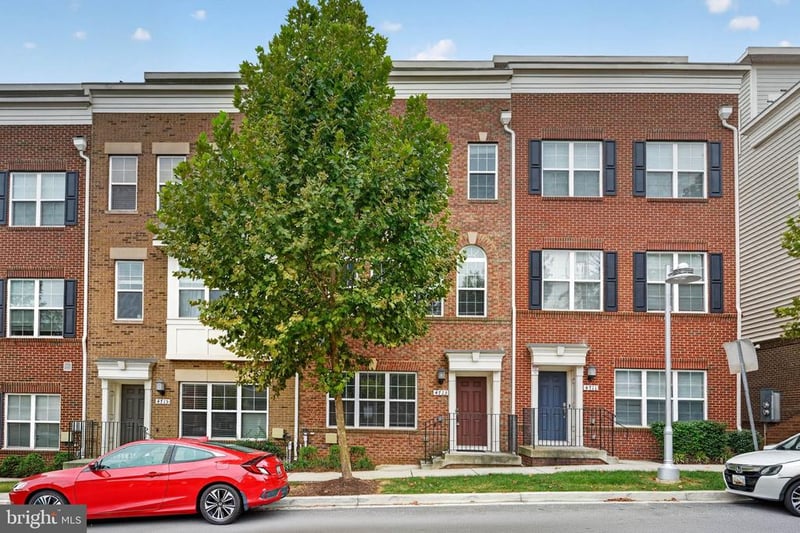 4713 Cherokee St, College Park, MD 20740