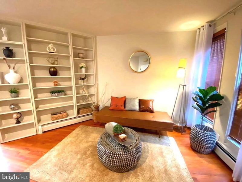 2415 I St NW, Washington, DC 20037
