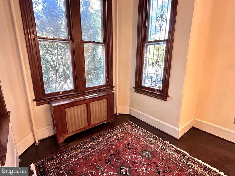 434 - 434 12 6th St NE, Washington, DC 20002