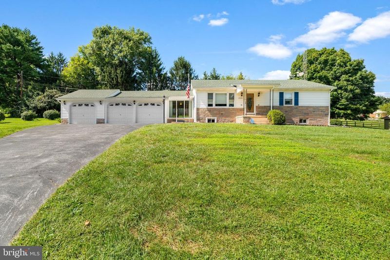 13636 Catoctin Furnace Rd, Thurmont, MD 21788