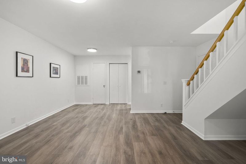 10805 Hampton Mill Ter #220, North Bethesda, MD 20852