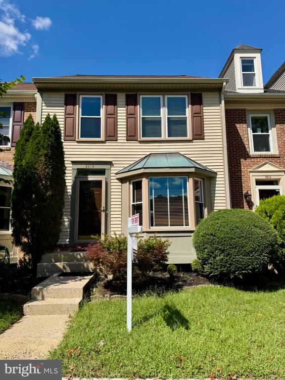 5316 Ridley Ct, Alexandria, VA 22315
