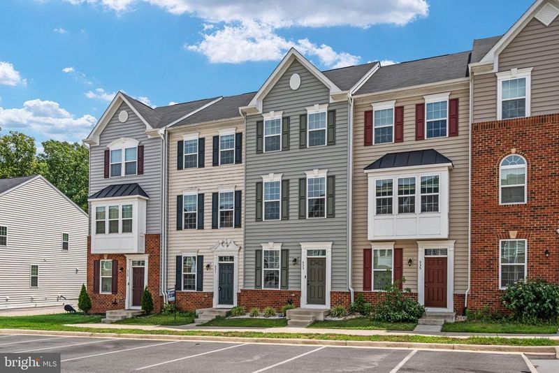 533 View Point Way, Fredericksburg, VA 22405