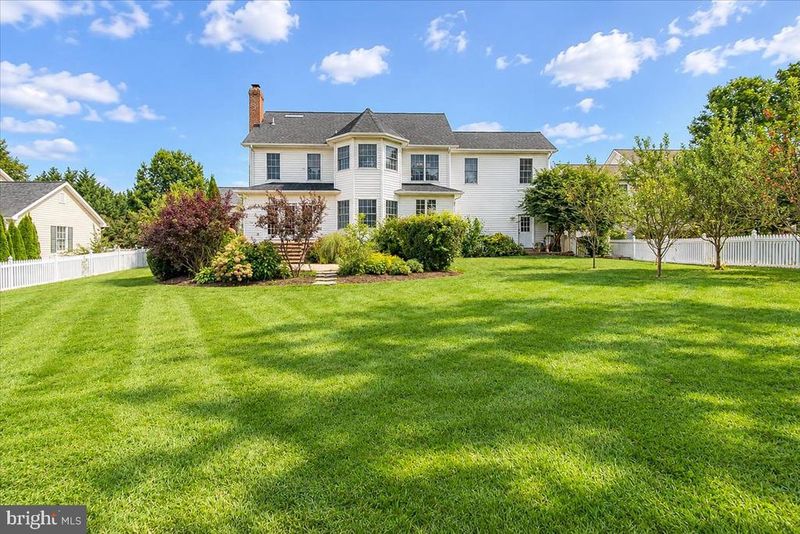 117 Mina Dr, Middletown, MD 21769