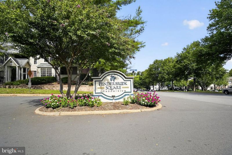 12160 Penderview Ln #1725, Fairfax, VA 22033