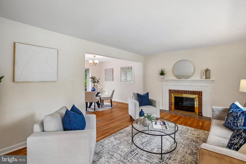 3054 Hazelton St, Falls Church, VA 22044