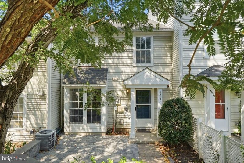 6008 Havener House Way, Centreville, VA 20120