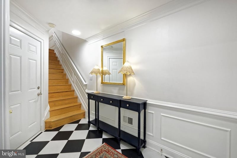 711 Fords Landing Way, Alexandria, VA 22314
