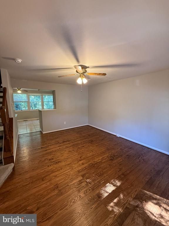 5003 9th St S, Arlington, VA 22204