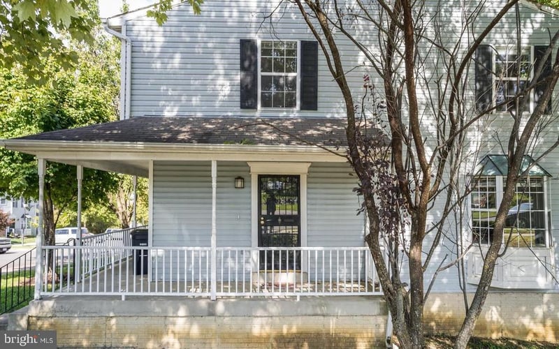 2900 Henson Bridge Ter, Fort Washington, MD 20744