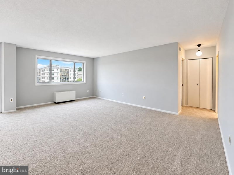 2059 Huntington Ave #809, Alexandria, VA 22303