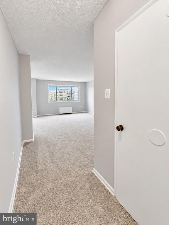 2059 Huntington Ave #809, Alexandria, VA 22303