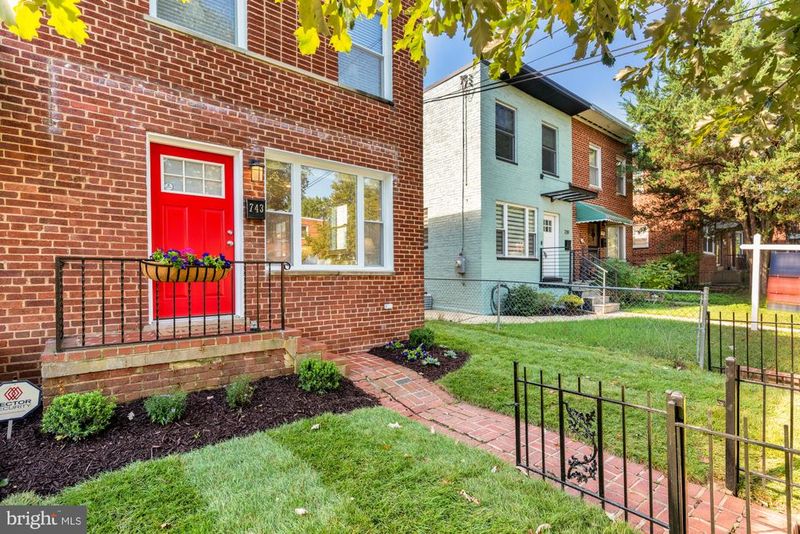 743 Kennedy St NE, Washington, DC 20011