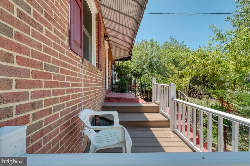 4903 8th St NE, Washington, DC 20017