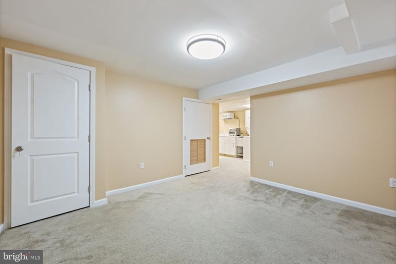 504 Monterey Ave, Odenton, MD 21113