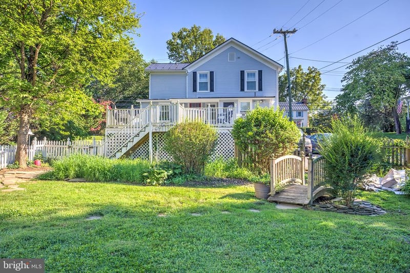 303 E Colonial Hw, Hamilton, VA 20158