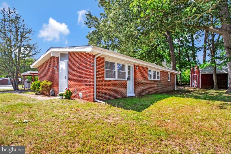 316 Gloucester Dr, Glen Burnie, MD 21061