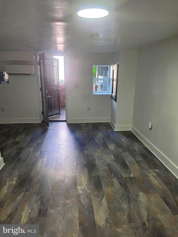 1204 Monroe St NW #B, Washington, DC 20010