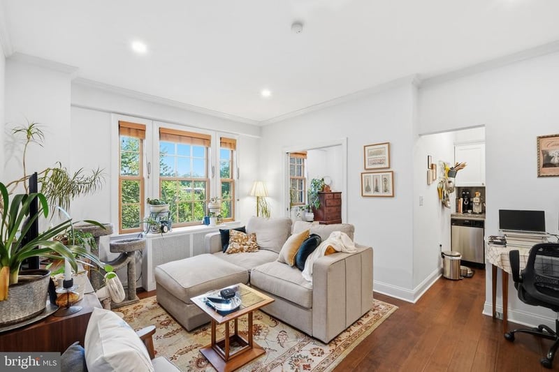 2032 Belmont Rd NW #403, Washington, DC 20009