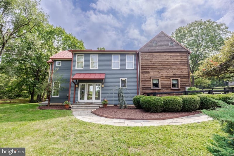 16302 Berlin Tpke, Hillsboro, VA 20132