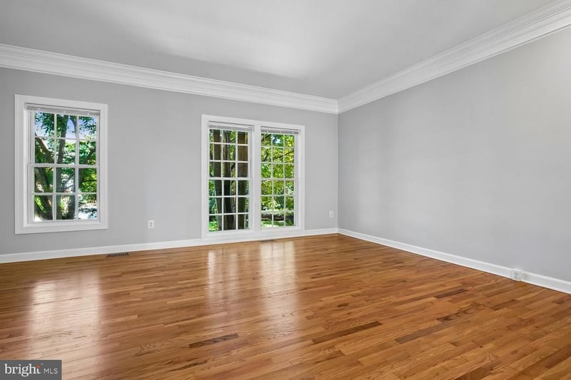 4370 Thomas Brigade Ln, Fairfax, VA 22033