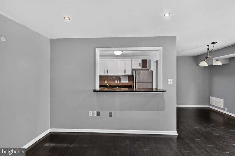 6135 Leesburg PIKE #305, Falls Church, VA 22041