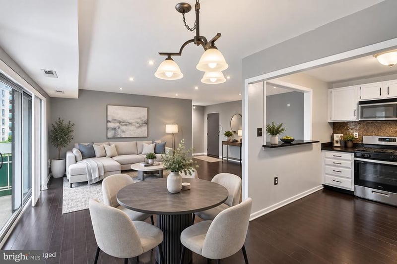 6135 Leesburg PIKE #305, Falls Church, VA 22041
