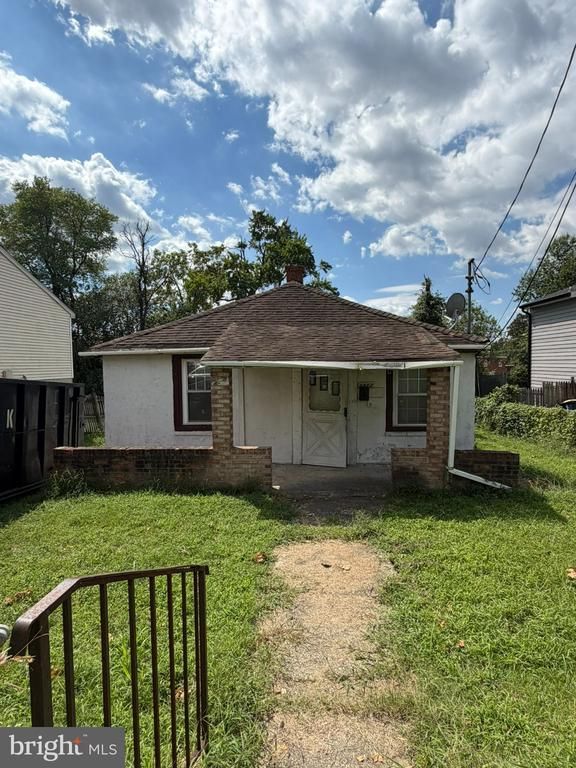 1312 Eli Pl, Landover, MD 20785
