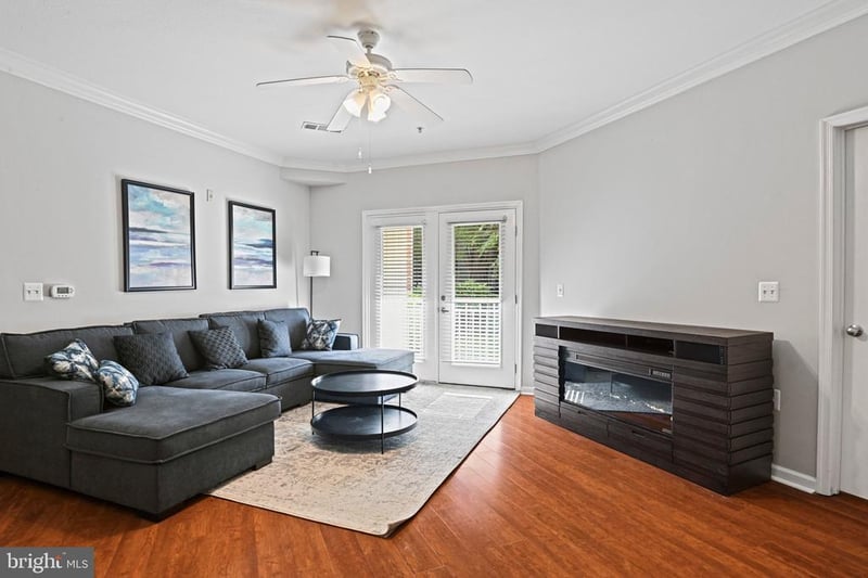 9490 Virginia Center Blvd #143, Vienna, VA 22181