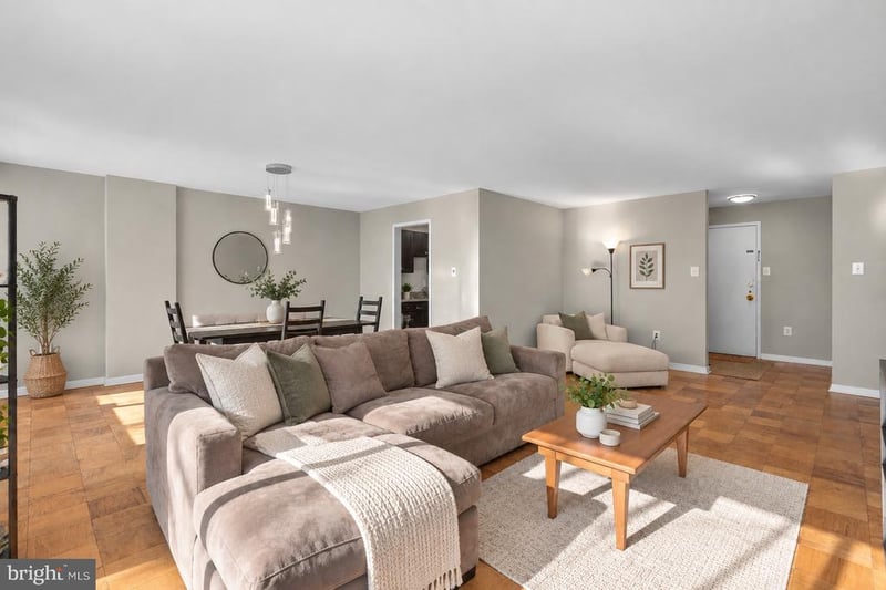2501 Calvert St NW #409, Washington, DC 20008