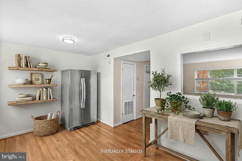 1423 N Nash St #3, Arlington, VA 22209