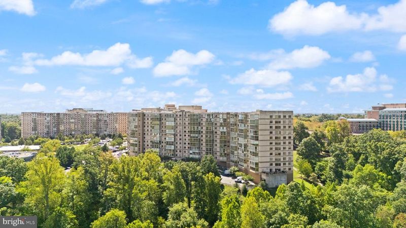 19355 Cypress Ridge Ter #310, Leesburg, VA 20176