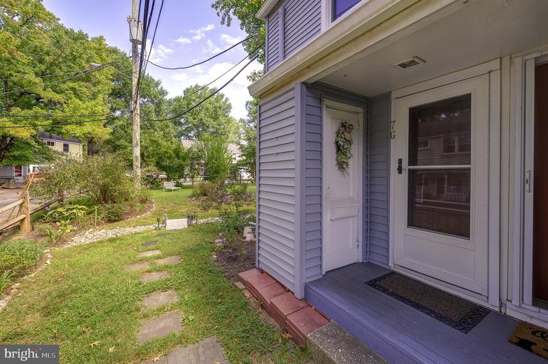 7 Research Rd, Greenbelt, MD 20770