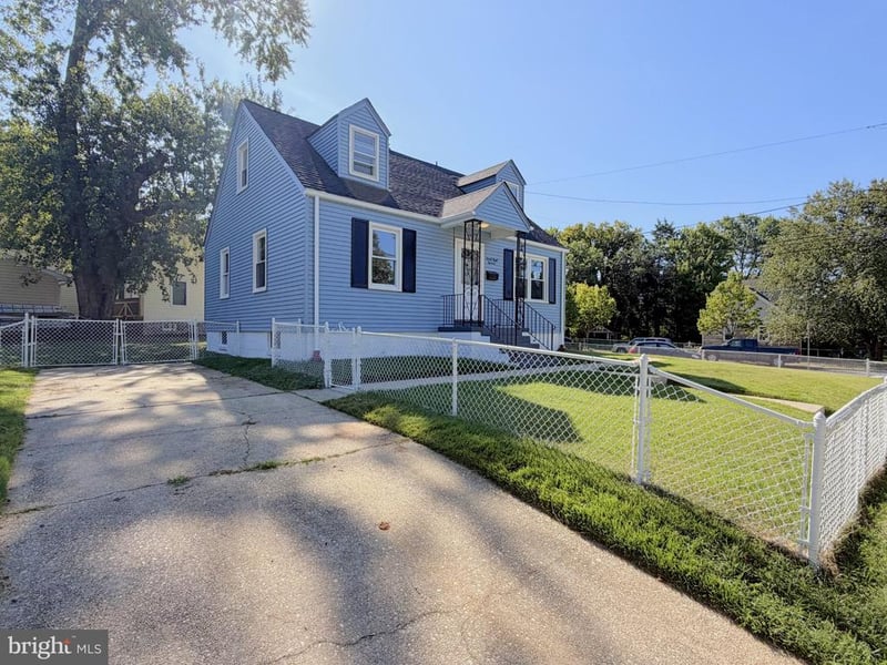 9813 Braddock Rd, Silver Spring, MD 20903