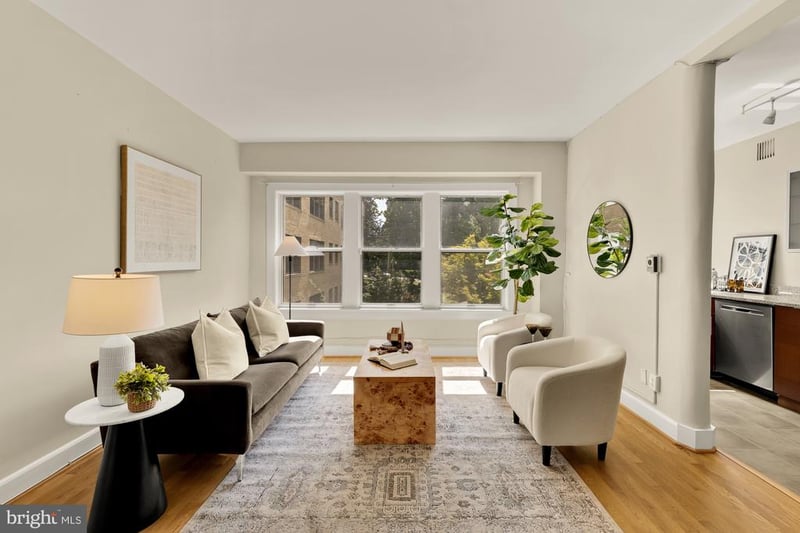 3901 Cathedral Ave NW #220, Washington, DC 20016