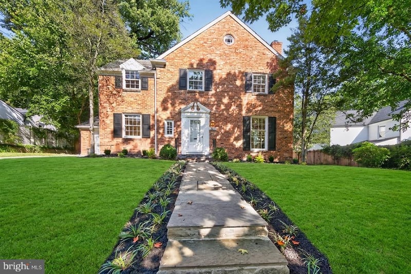 3803 Leland St, Chevy Chase, MD 20815