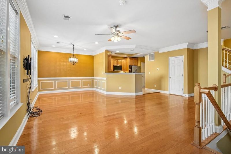 7121 Mason Grove Ct #8, Alexandria, VA 22306