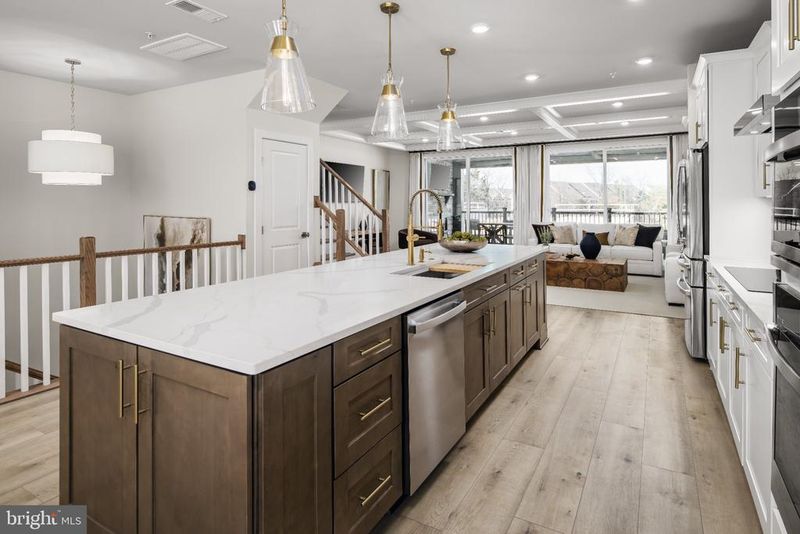 9565 Lookout Ave LOT 201, Alexandria, VA 22304