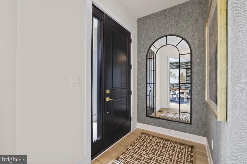 7045 Liberty Ln, Mclean, VA 22101
