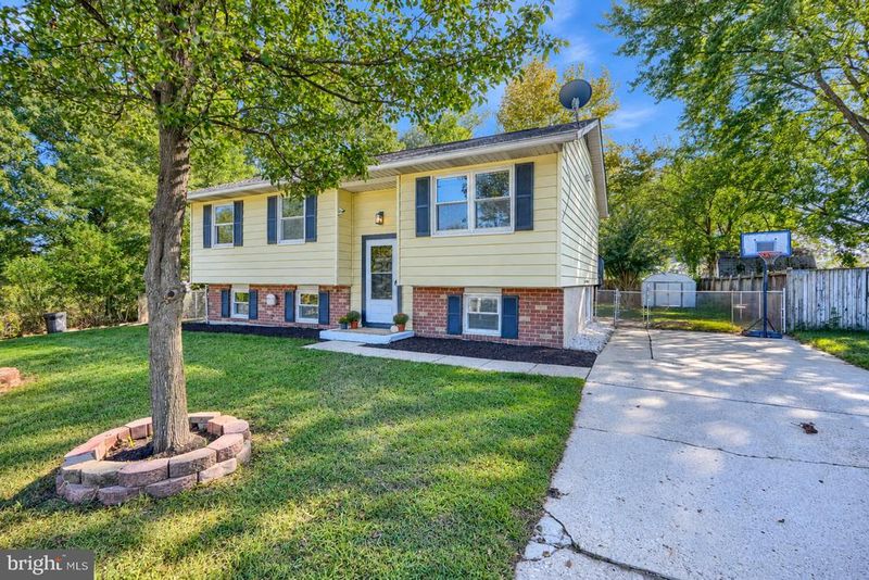 765 Stevenson Rd, Severn, MD 21144