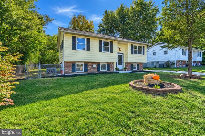 765 Stevenson Rd, Severn, MD 21144