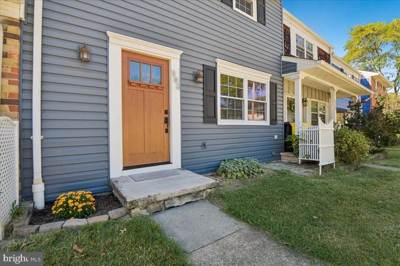 582 Valleywood Rd, Millersville, MD 21108