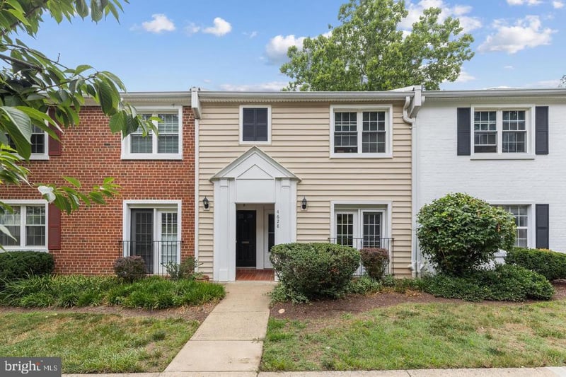 4628 28th Rd S #C, Arlington, VA 22206
