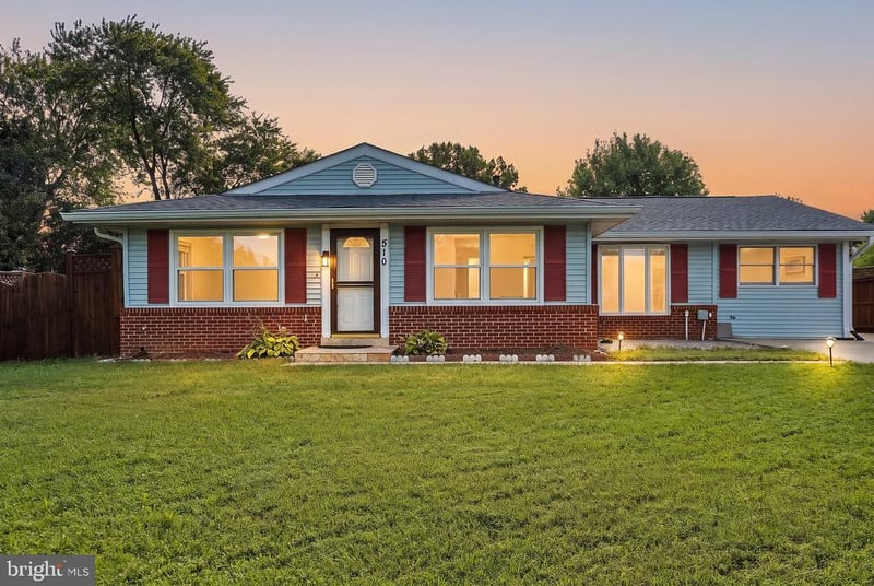 510 N Brighton Ct, Sterling, VA 20164