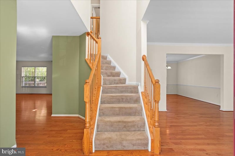 5730 Rocksbury Ln, Woodbridge, VA 22193