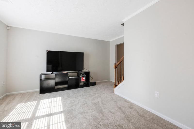 5202 Sturgeon Ct, Waldorf, MD 20603