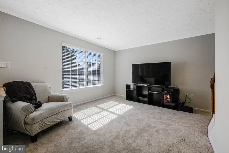 5202 Sturgeon Ct, Waldorf, MD 20603
