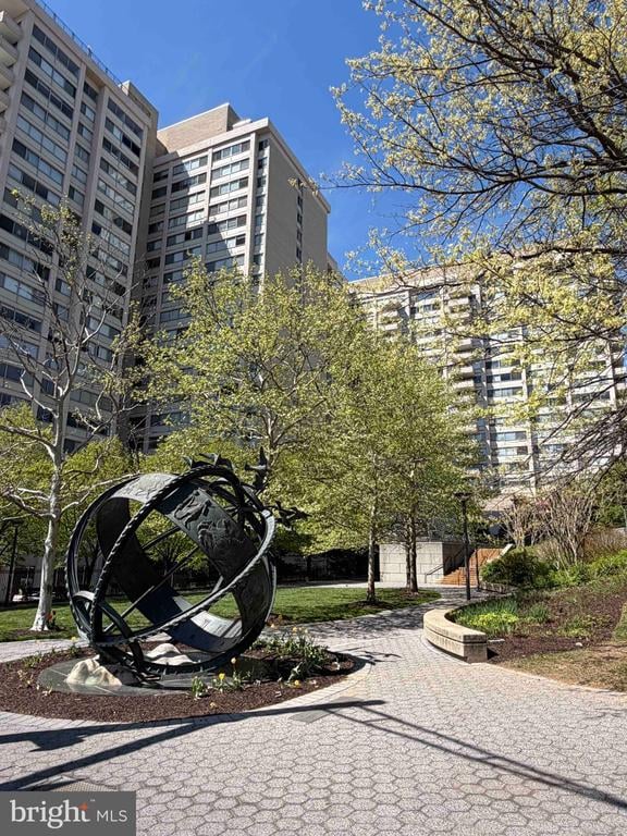 5500 Friendship Blvd #2005N, Chevy Chase, MD 20815