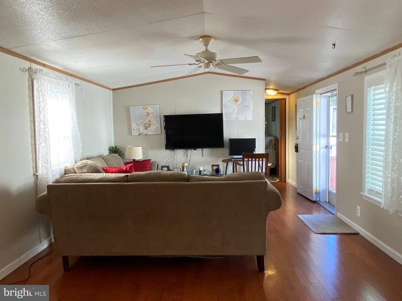 7959 Telegraph Rd #13, Severn, MD 21144